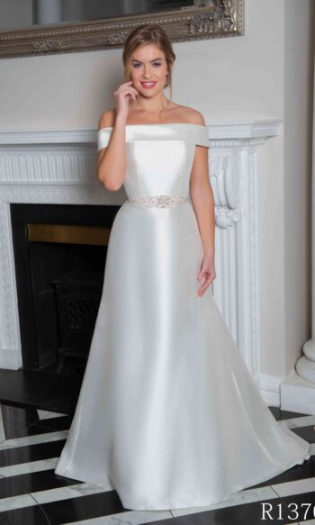 White Rose R1370