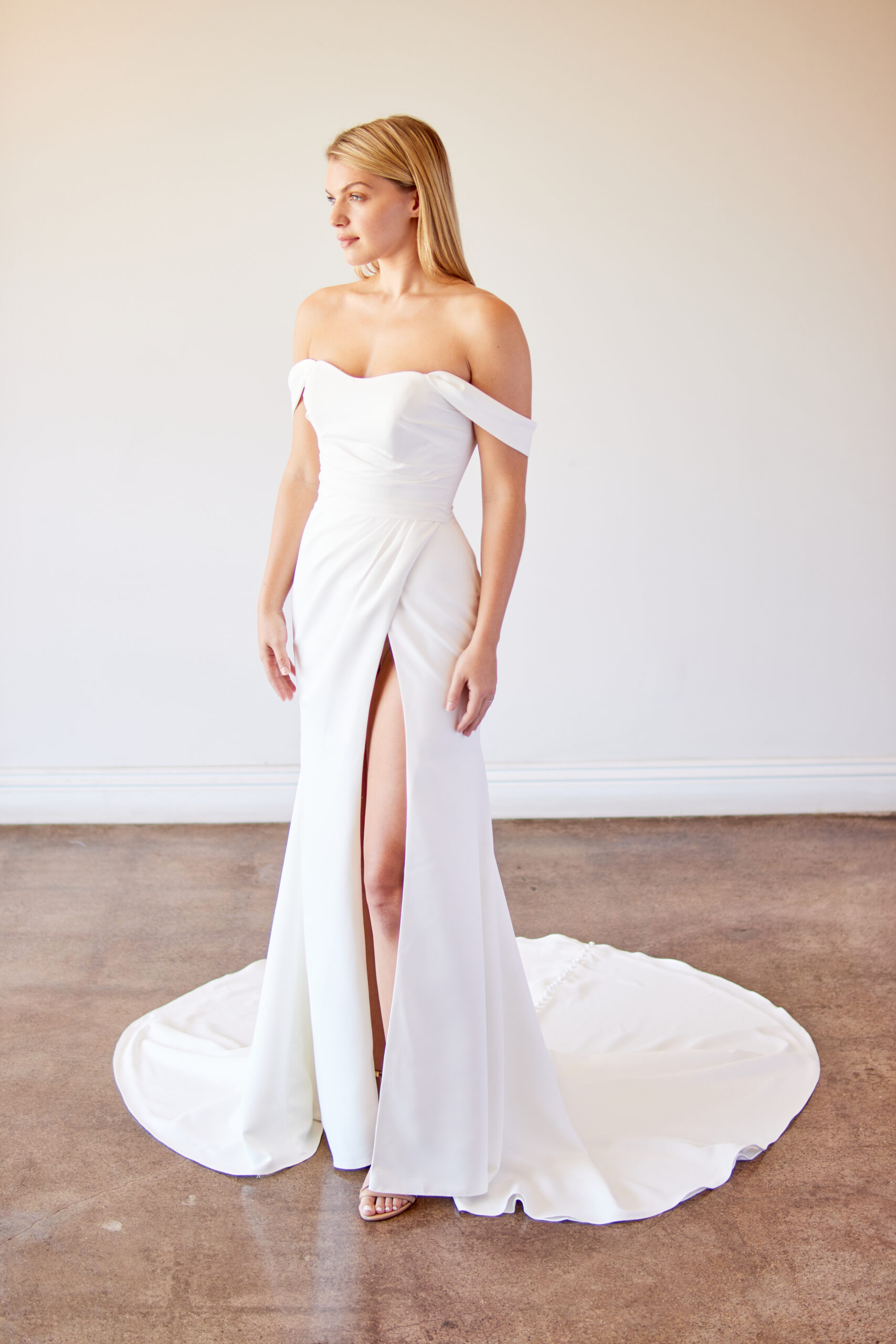 Ella Rosa BE639 Brides of York